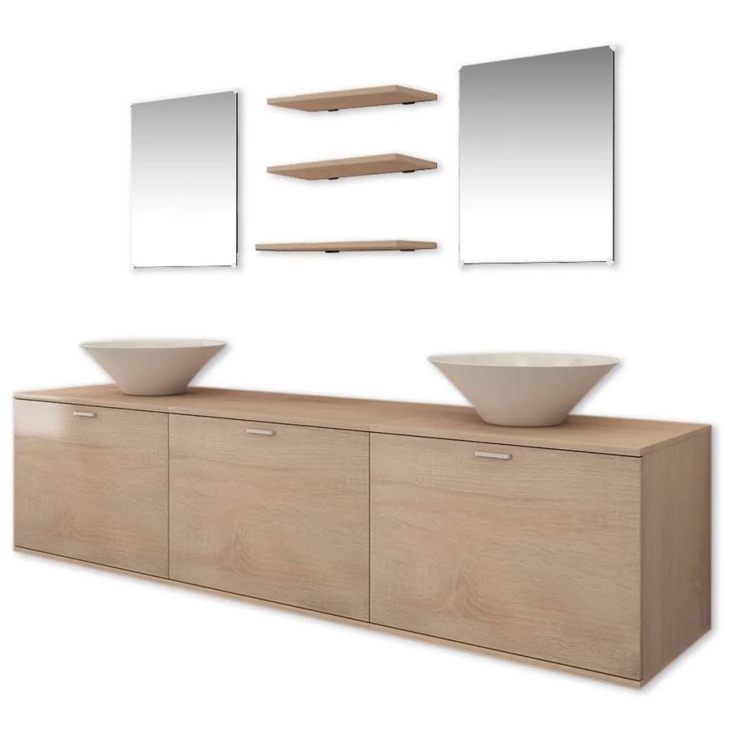 Dix pièces pour salle de bains avec lavabo et robinet beige